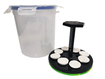 Frag Transport Pot for upto 8 frags. Includes Silicon Gripping Mechanism.